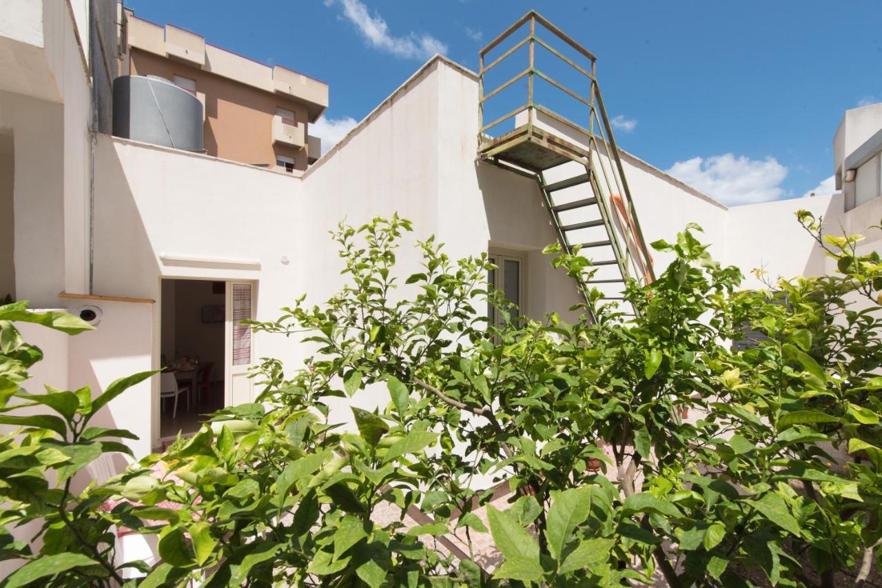 B&B Gli Ontani Τράπανι Εξωτερικό φωτογραφία